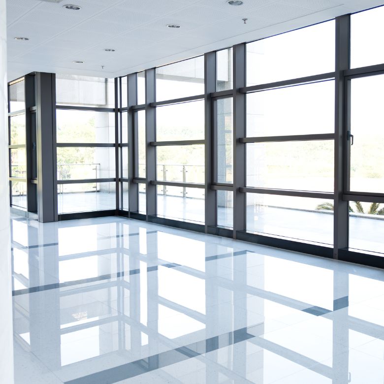 Professionelle Gebäudereinigung in Wien für Büro- und Wohnräume