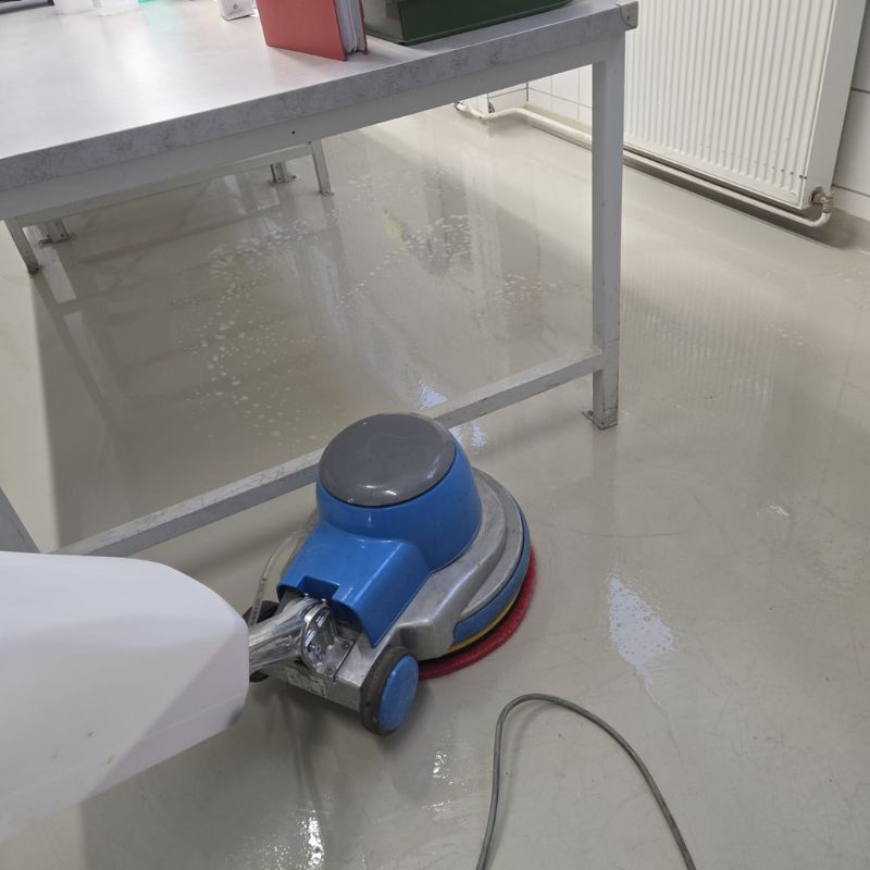 Büroreinigung – gereinigtes Büro in Wien